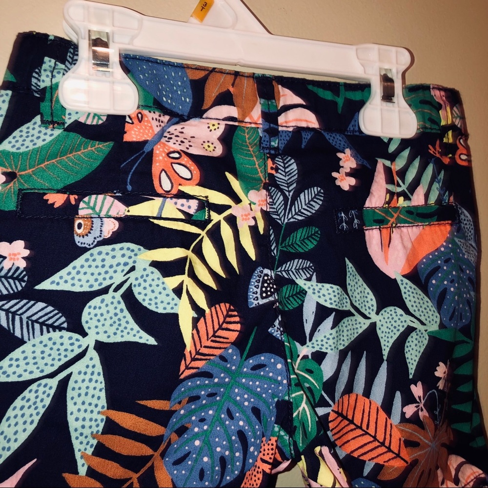 H&M NEW WITH TAGS Girls 2/3 T Safari Shorts - Picture 4 of 7